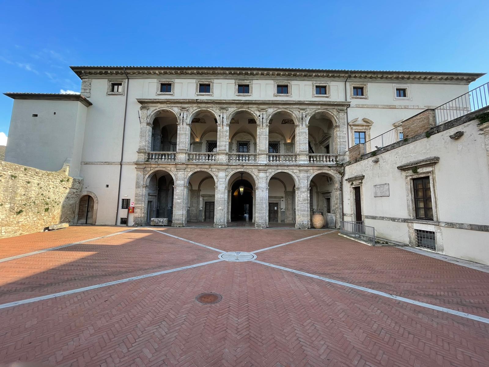 In Umbria tra spiritualità e scienza alla scoperta di Acquasparta (Tr)  dove il sapere Rinascimentale, la scienza e la spiritualità si fondono nel paesaggio di acque, boschi ed uliveti