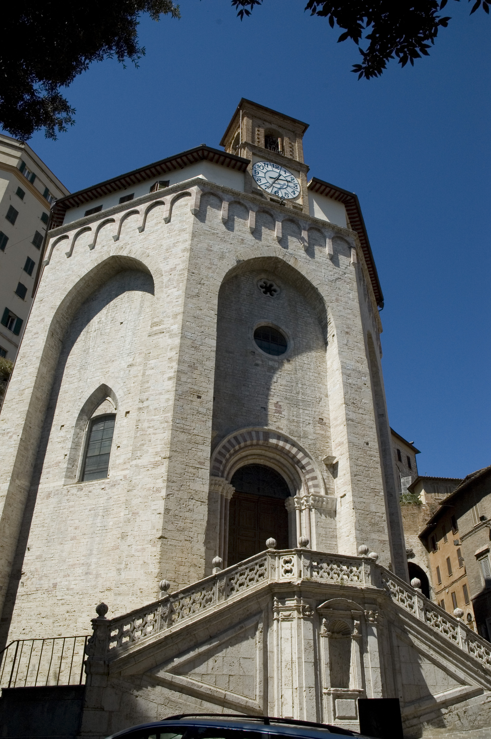 chiesa_di_sant_ercolano_libera.jpg