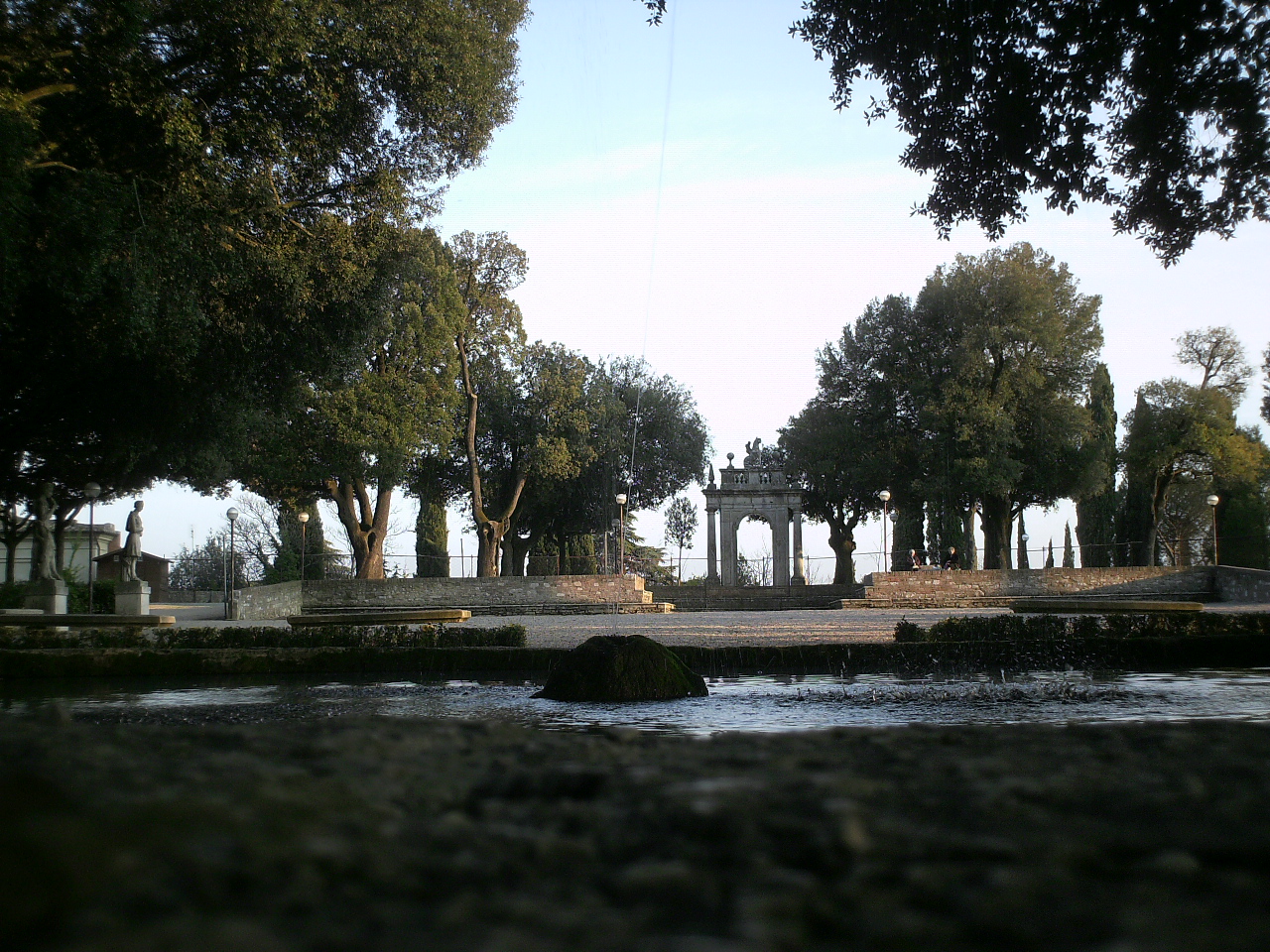 giardini_del_frontone.JPG