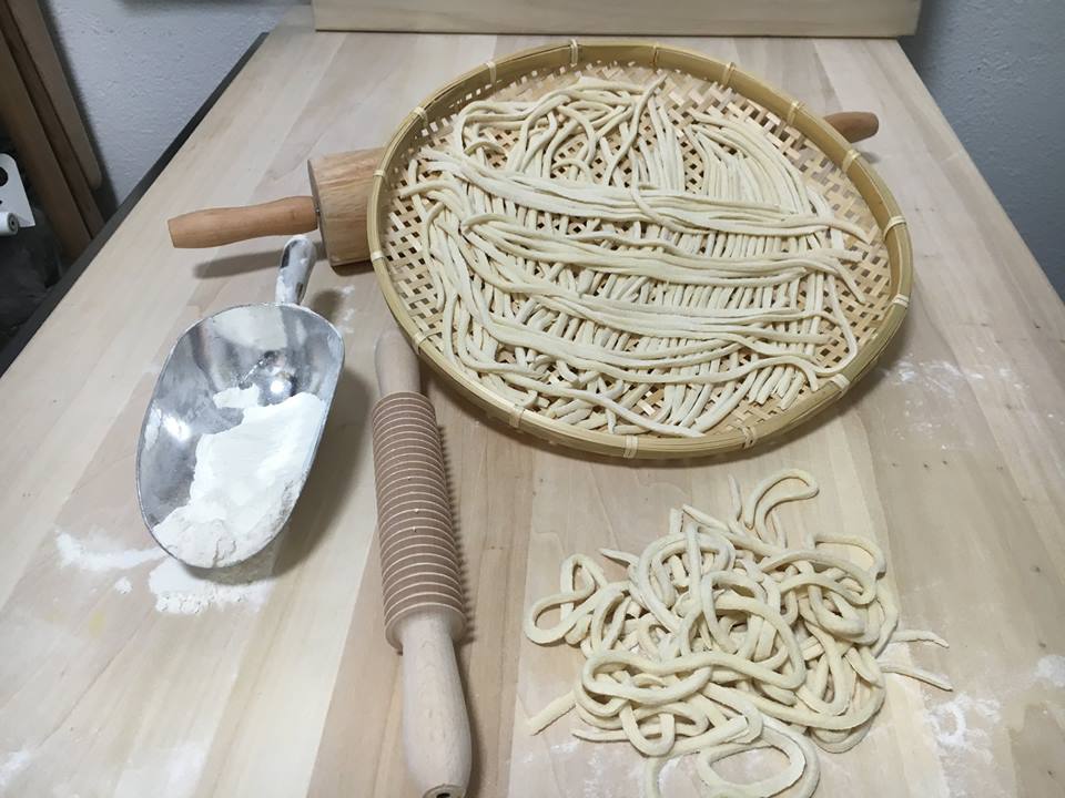 hands_on_pasta_umbricelli.jpg