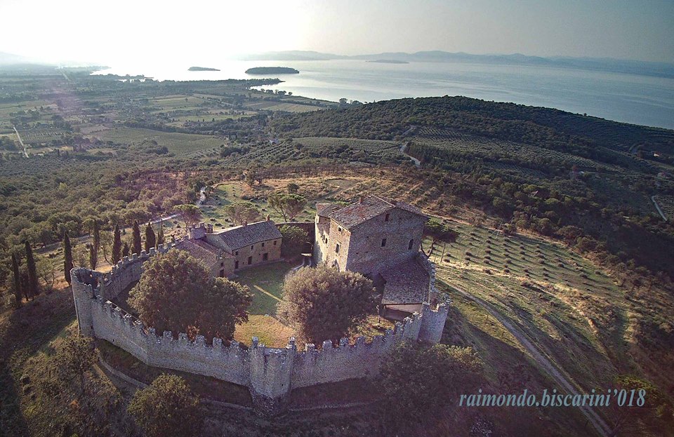 raimondo_biscarini_castello_di_montegualandro.jpg