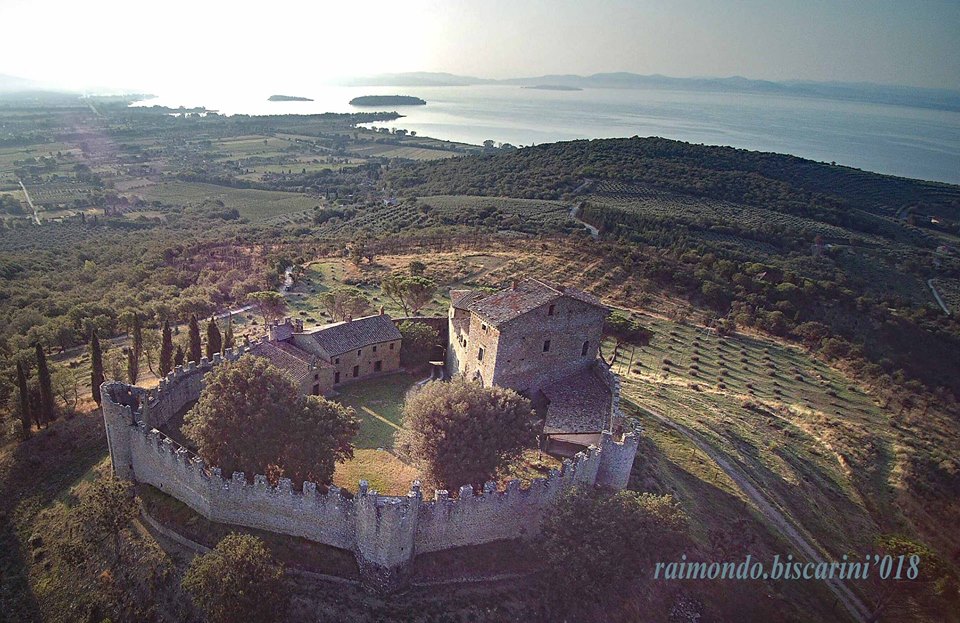 Castello di Montegualandro