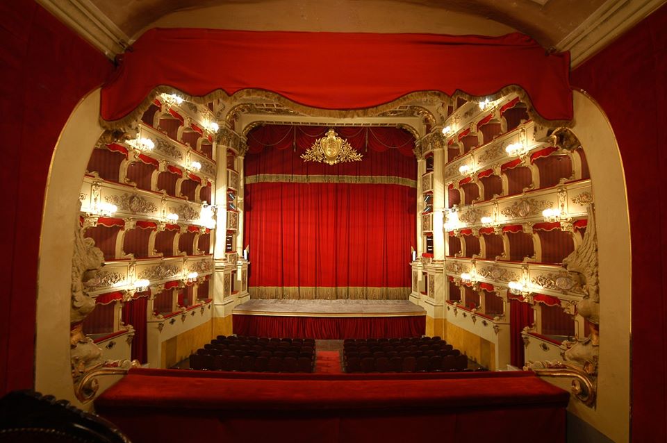 teatro_morlacchi_di_teatro_morlacchi.jpg